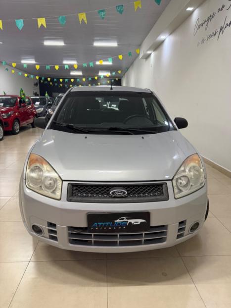 FORD Fiesta Hatch 1.0 4P, Foto 2