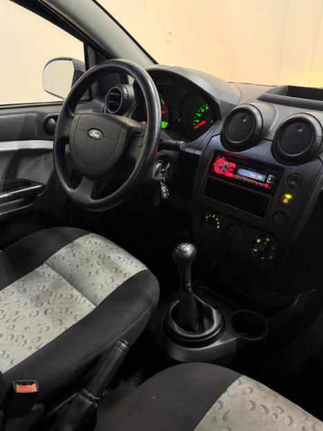 FORD Fiesta Hatch 1.0 4P, Foto 12