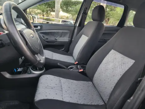 FORD Fiesta Hatch 1.6 4P CLASS FLEX, Foto 6