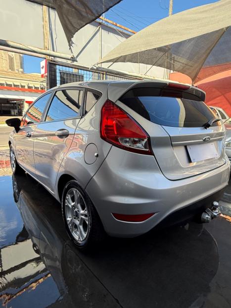 FORD Fiesta Hatch 1.5 16V 4P SE FLEX, Foto 10