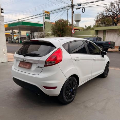 FORD Fiesta Hatch 1.5 16V 4P S FLEX, Foto 5