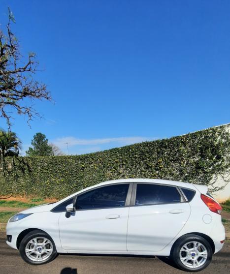 FORD Fiesta Hatch 1.6 16V 4P FLEX SE POWERSHIFT AUTOM�TICO, Foto 3