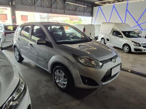 FORD Fiesta Hatch 1.6 4P FLEX, Foto 3
