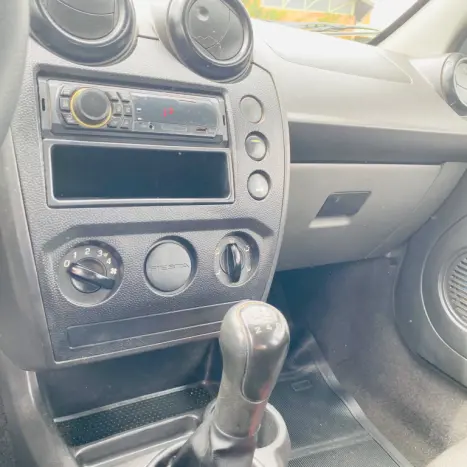 FORD Fiesta Hatch 1.0 4P FLEX, Foto 3