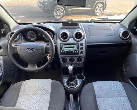 FORD Fiesta Hatch 1.0 4P FLEX, Foto 4