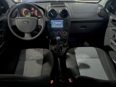 FORD Fiesta Hatch 1.0 4P FLEX, Foto 6