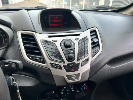 FORD Fiesta Hatch 1.6 16V 4P SE FLEX, Foto 18