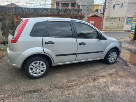 FORD Fiesta Hatch 1.6 4P FLEX, Foto 2