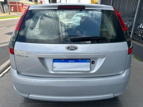 FORD Fiesta Hatch 1.6 4P FLEX, Foto 7