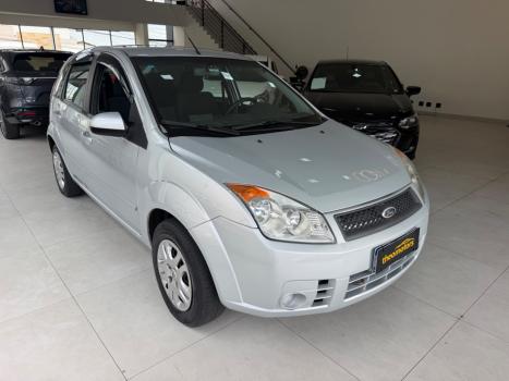 FORD Fiesta Hatch 1.6, Foto 3