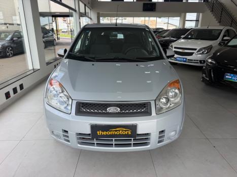 FORD Fiesta Hatch 1.6, Foto 4