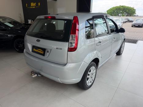 FORD Fiesta Hatch 1.6, Foto 6