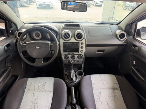 FORD Fiesta Hatch 1.6, Foto 8
