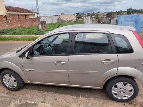 FORD Fiesta Hatch 1.0 4P FLEX, Foto 1
