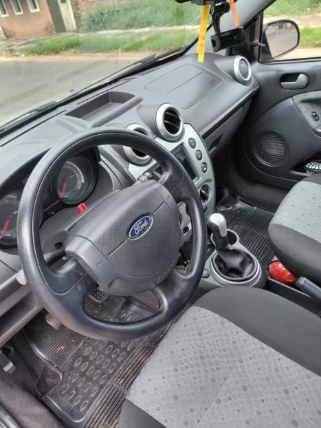 FORD Fiesta Hatch 1.0 4P FLEX, Foto 2