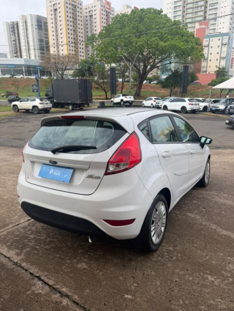 FORD Fiesta Hatch 1.6 4P SE PLUS FLEX AUTOMÁTICO, Foto 4