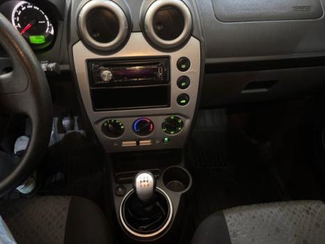 FORD Fiesta Hatch 1.6 4P SE FLEX, Foto 15