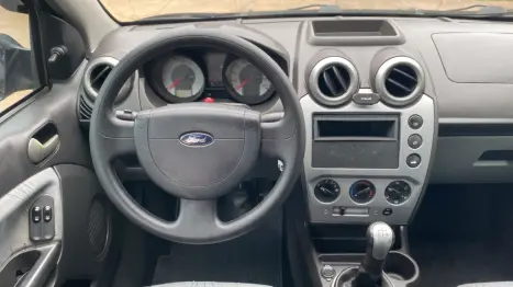 FORD Fiesta Hatch 1.6 CLASS, Foto 5