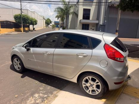 FORD Fiesta Hatch 1.6 16V 4P SE FLEX, Foto 4
