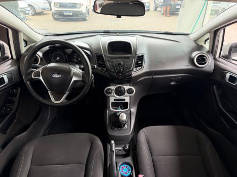FORD Fiesta Hatch 1.6, Foto 9