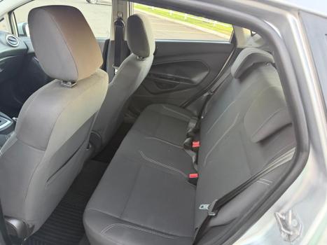 FORD Fiesta Hatch 1.6 16V 4P FLEX SE POWERSHIFT AUTOMÁTICO, Foto 5