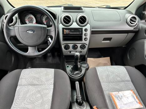 FORD Fiesta Hatch 1.0, Foto 12