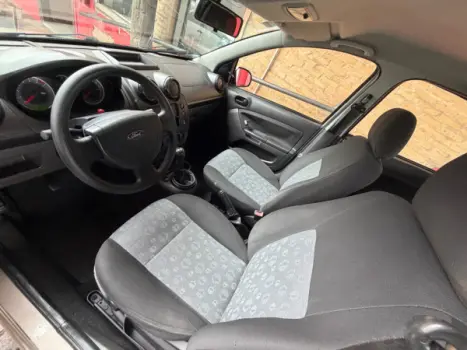 FORD Fiesta Hatch 1.0 4P, Foto 8
