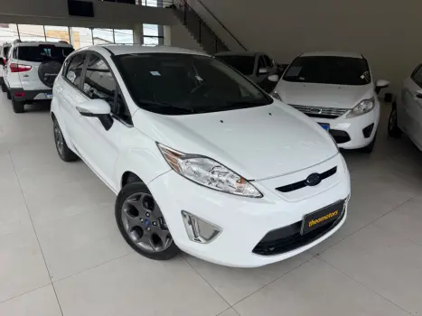 FORD Fiesta Hatch 1.6, Foto 1