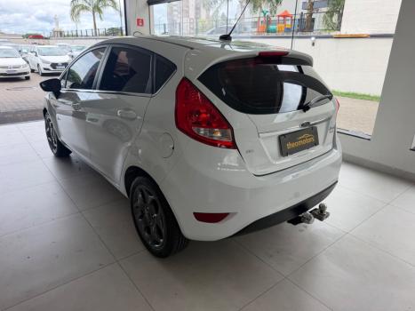 FORD Fiesta Hatch 1.6, Foto 5