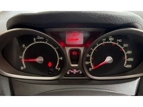FORD Fiesta Hatch 1.6, Foto 12