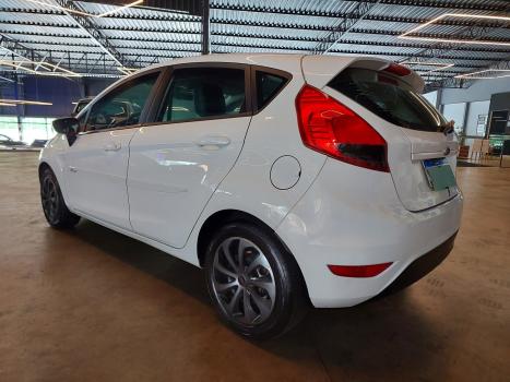 FORD Fiesta Hatch , Foto 9