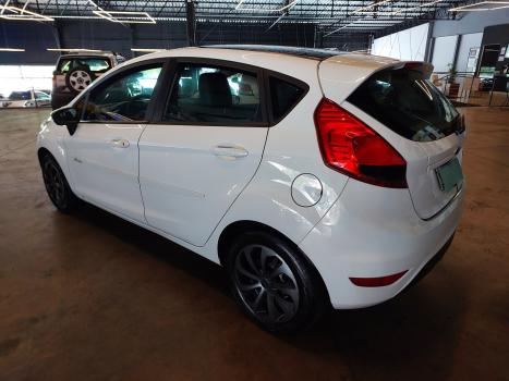 FORD Fiesta Hatch , Foto 10