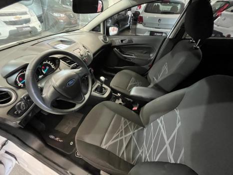 FORD Fiesta Hatch , Foto 10