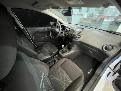 FORD Fiesta Hatch , Foto 15