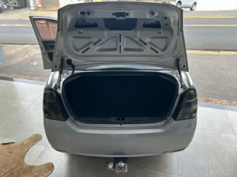 FORD Fiesta Sedan 1.6 4P FLEX, Foto 9