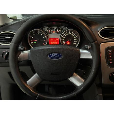 FORD Fiesta Sedan 1.6 4P FLEX, Foto 10 FORD Fiesta Sedan 1.6 4P FLEX, Foto 10