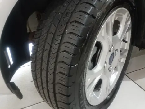 FORD Fiesta Sedan 1.6 16V 4P SE FLEX, Foto 5