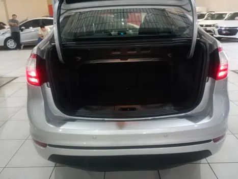 FORD Fiesta Sedan 1.6 16V 4P SE FLEX, Foto 16