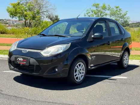 FORD Fiesta Sedan 1.6 4P ROCAM FLEX, Foto 3