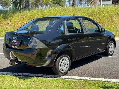 FORD Fiesta Sedan 1.6 4P ROCAM FLEX, Foto 6