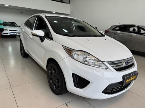 FORD Fiesta Sedan 1.6 16V 4P SE FLEX, Foto 2