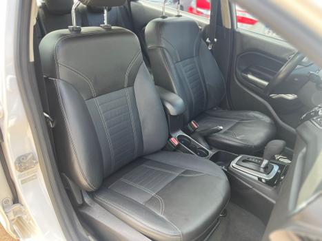 FORD Fiesta Sedan 1.6 4P FLEX TITANIUM POWERSHIFT AUTOM�TICO, Foto 11