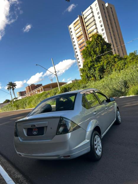 FORD Fiesta Sedan 1.0 4P CLASS FLEX, Foto 6