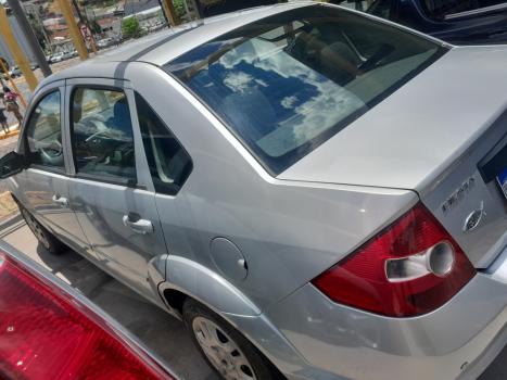 FORD Fiesta Sedan 1.6 4P FLEX, Foto 2