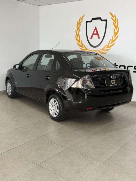 FORD Fiesta Sedan 1.6 4P ROCAM FLEX, Foto 6