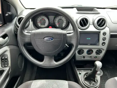 FORD Fiesta Sedan 1.6 4P FLEX, Foto 15