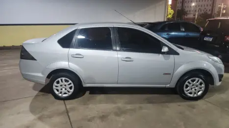 FORD Fiesta Sedan 1.6 4P CLASS FLEX, Foto 2