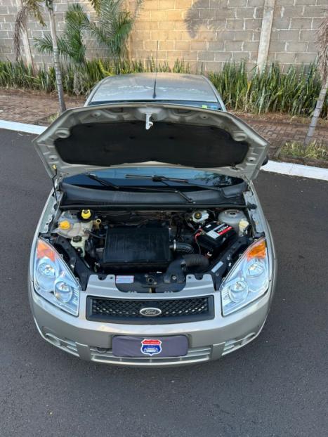 FORD Fiesta Sedan 1.6 4P FLEX, Foto 6