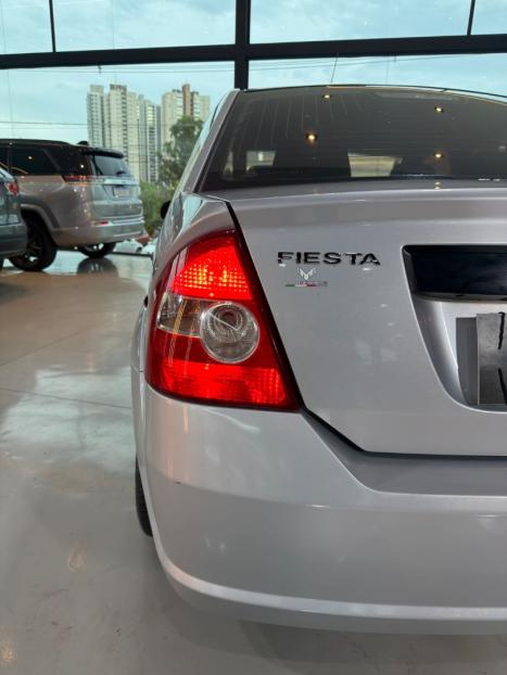 FORD Fiesta Sedan 1.0 4P, Foto 9