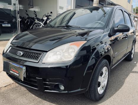 FORD Fiesta Sedan 1.6 4P FLEX, Foto 1
